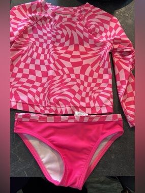Pink Checkered Swirl Two-Piece Rash Guard Set 2T